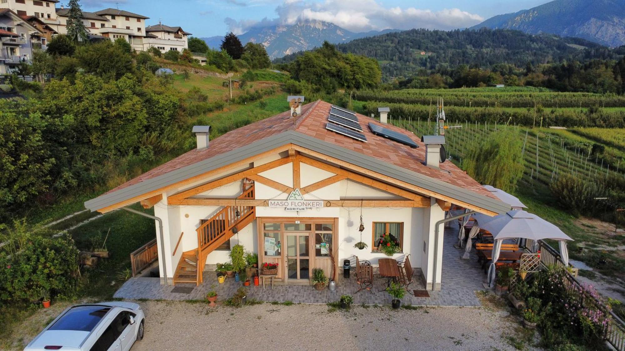 Agritur Maso Flonkeri Bed and Breakfast Bosentino Eksteriør billede